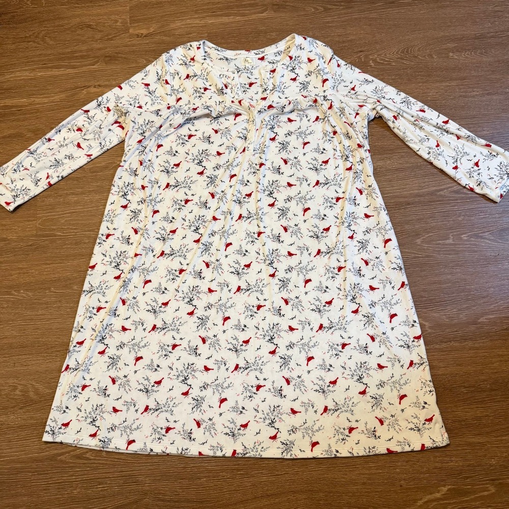 Aria Collection Cardinal Print Nightgown Womens 4X Large White Fleece Henley